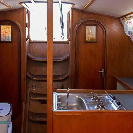 Ellinas Yacht Kalamata